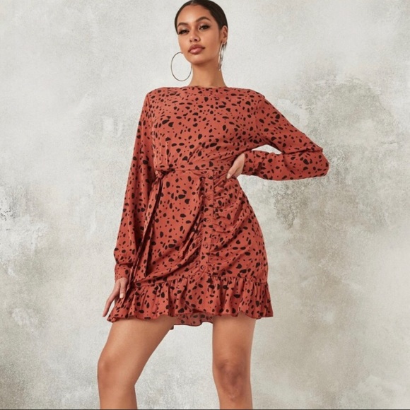 Missguided Dresses & Skirts - Missguided Ruched Dress Dalmatian Print size 10